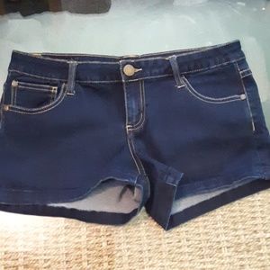 Celebrity Pink ~Size 9~ Shorts